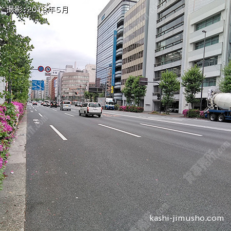 前面道路(京葉道路)