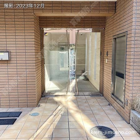 ビル入口