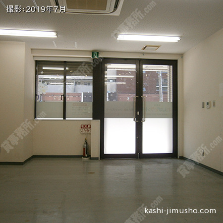 貸室内(102号室)