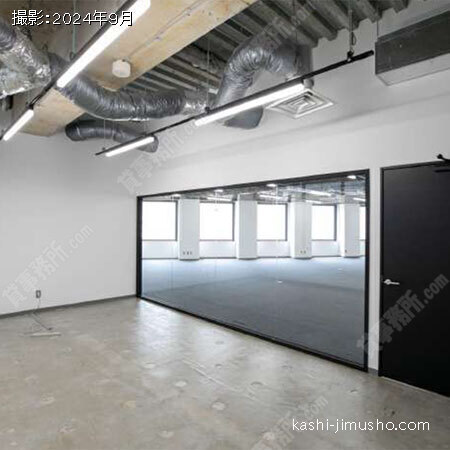 貸室内(8階)