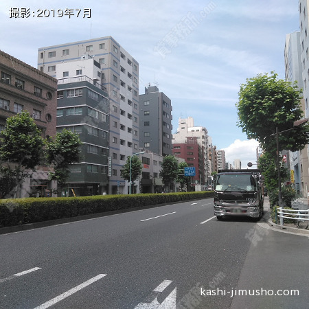 前面道路(国際通り)