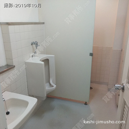 男性トイレ(2階)