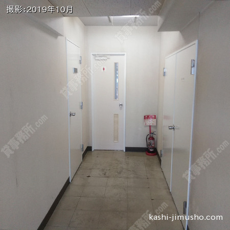 1階共用廊下