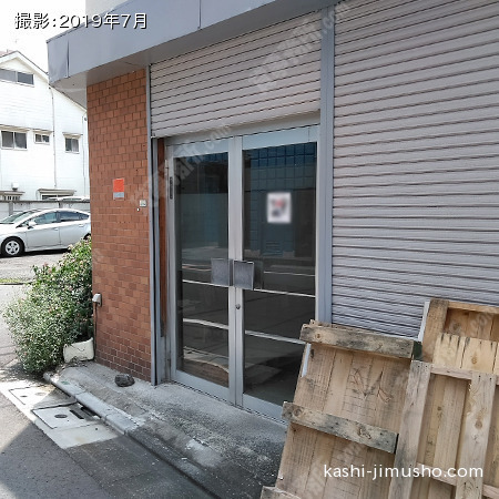 貸室入口(1階)