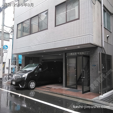 ビル前面