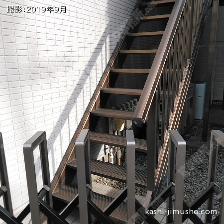 共用階段