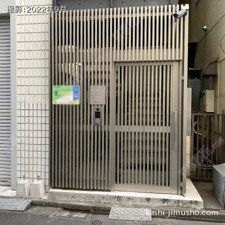 ビル入口