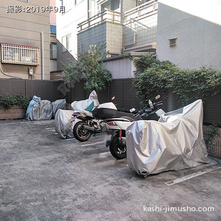 バイク置き場