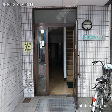 ビル入口