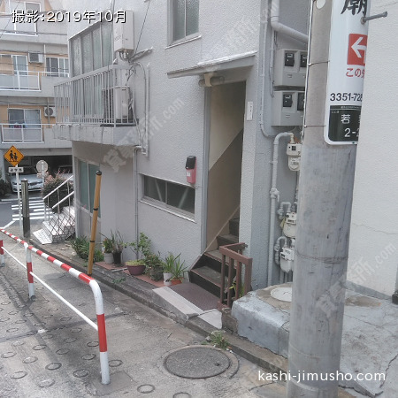 ビル前面