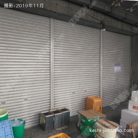 ビル入口