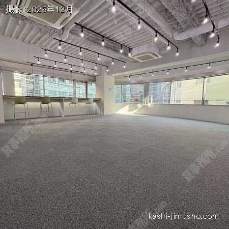 貸室内(2階) 貸室内(2階)