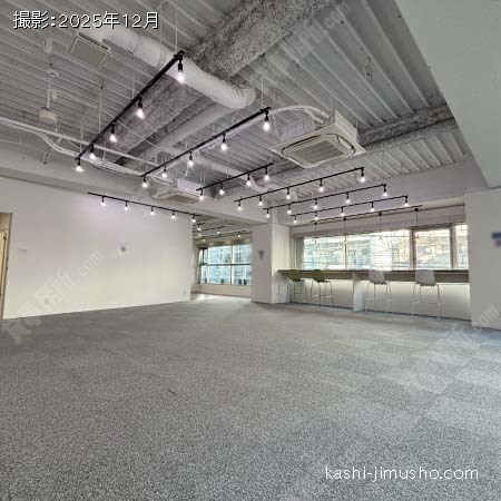 貸室内(2階) 貸室内(2階)