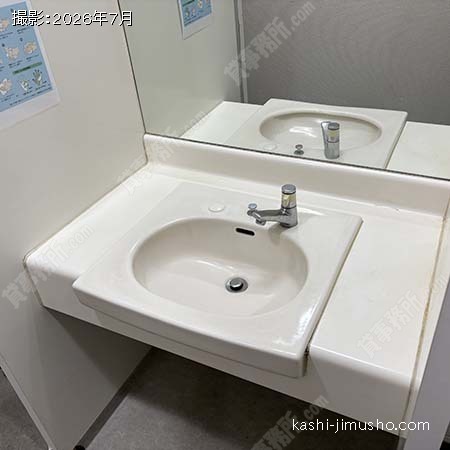 男性トイレ