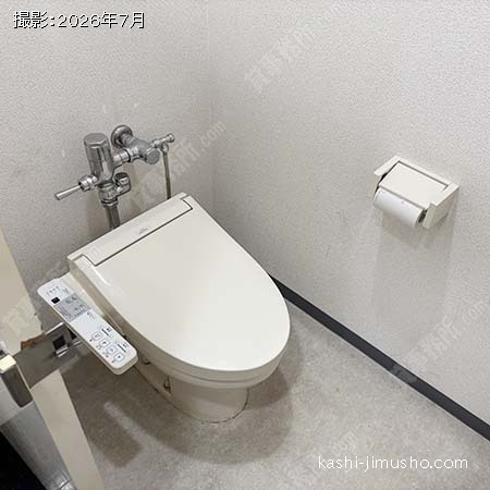 男性トイレ