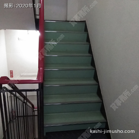 共用階段