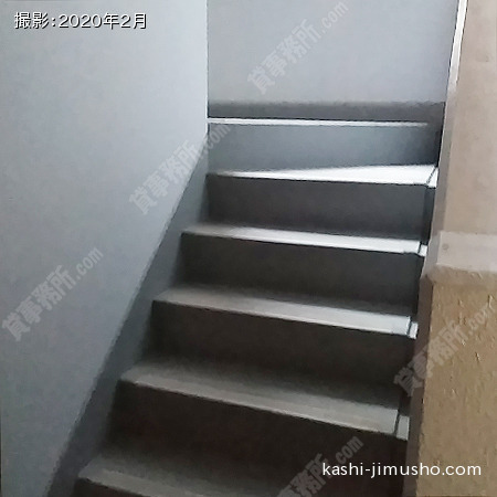 共用階段