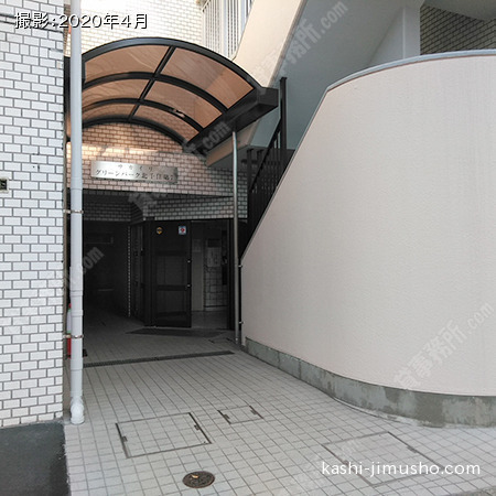 建物入口