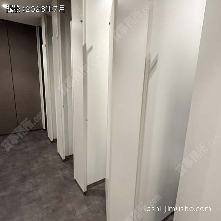 男性トイレ
