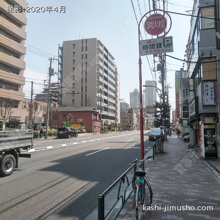 前面道路(新大橋通り）