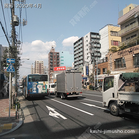前面道路(新大橋通り）