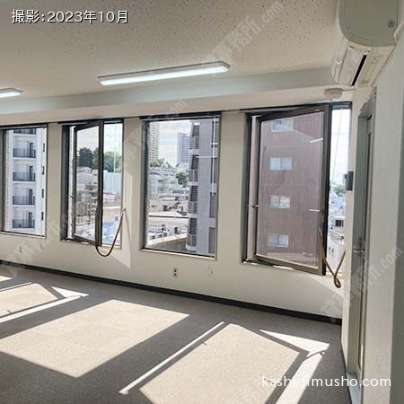 貸室内(5階502号室)