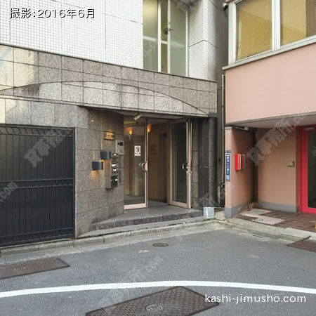 ビル入口