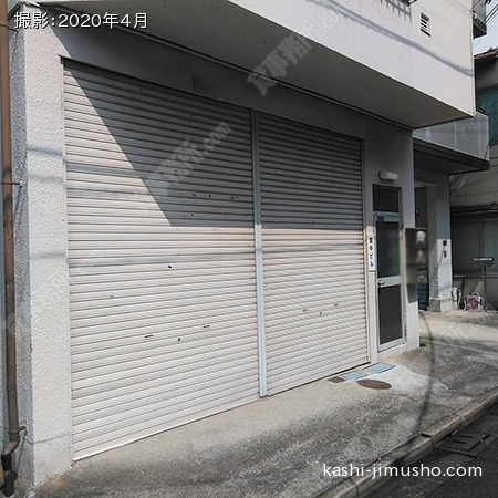 貸室入口(1階)