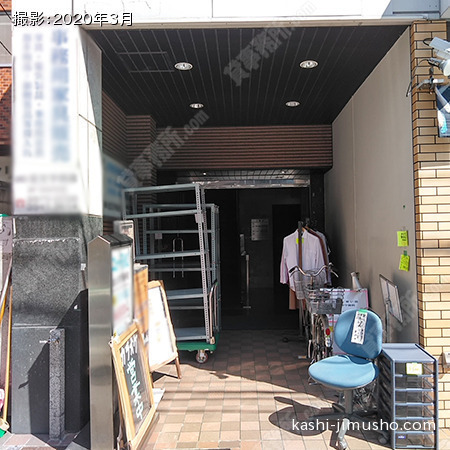 ビル入口