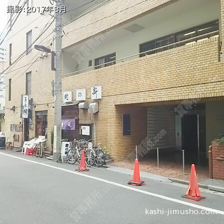 ビル正面