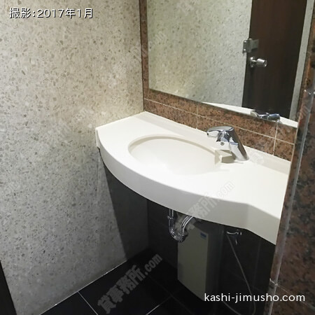 男性トイレ 男性トイレ