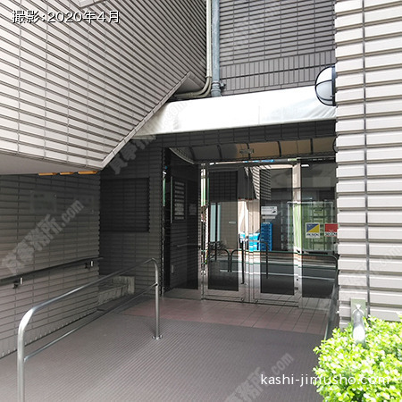 ビル入口