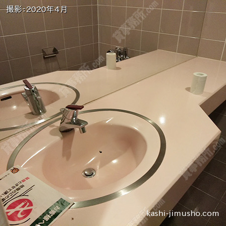 女性トイレ 女性トイレ