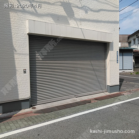 貸室入口(1階)