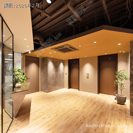 貸室エレベーター(5階)