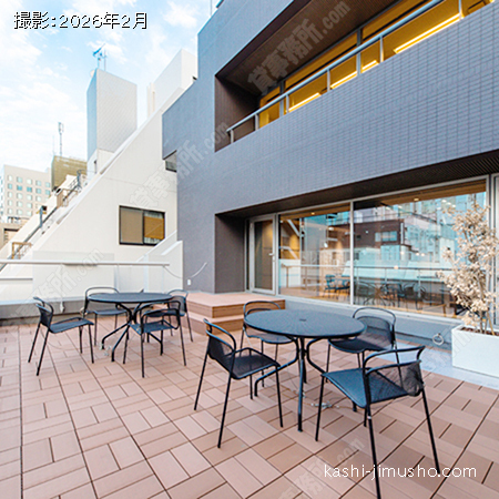 ルーフバルコニー(5階)