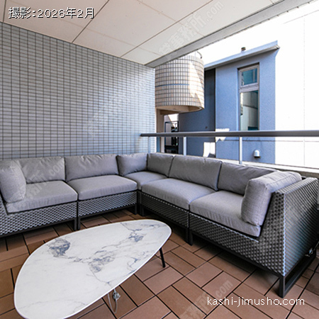 ルーフバルコニー(6階)