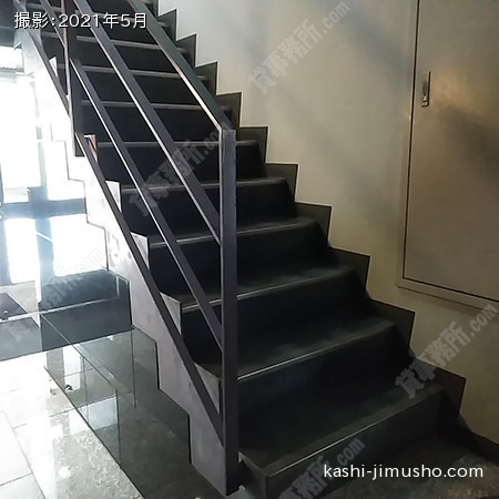 共用階段