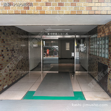 建物入口