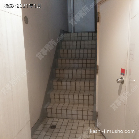 共用階段
