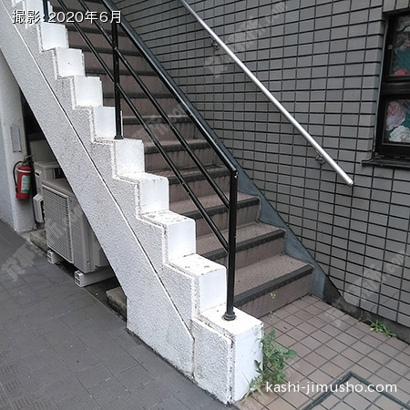 共用階段