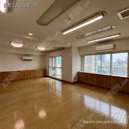 貸室内(13階1302号室)
