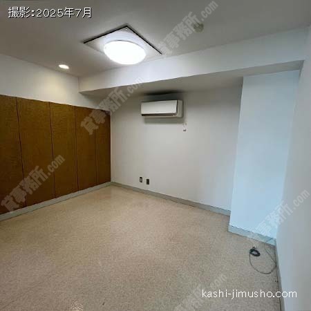 貸室内(13階1302号室)