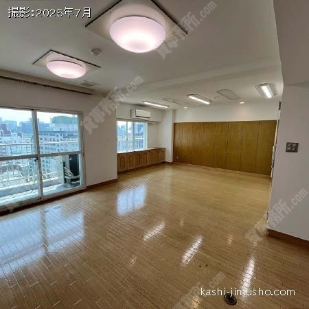 貸室内(13階1302号室)