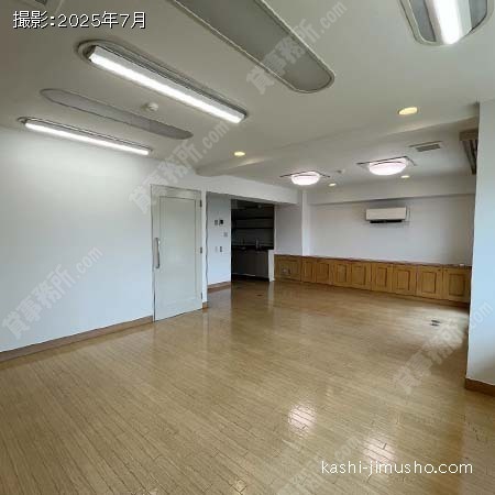 貸室内(13階1302号室)