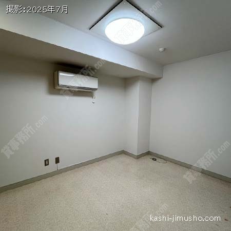 貸室内(13階1302号室)