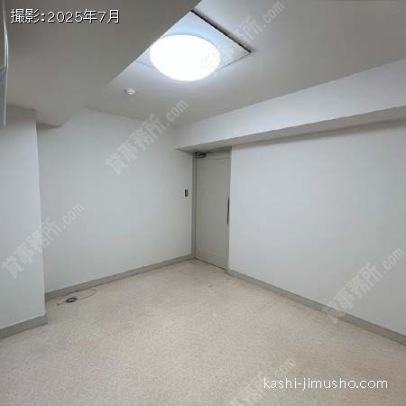 貸室内(13階1302号室)