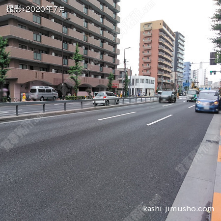 前面道路(北本通り）