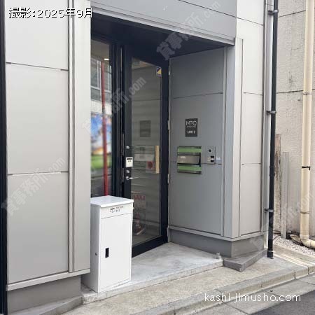ビル入口