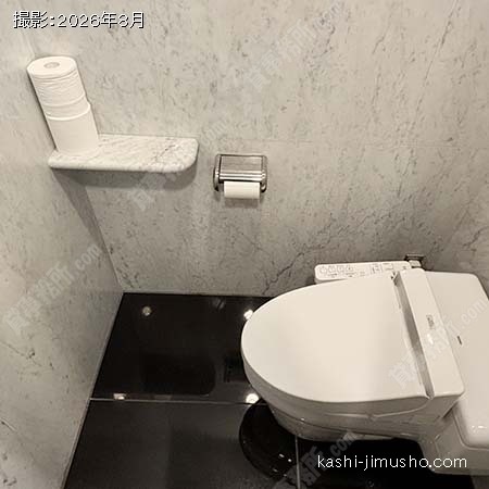 男性トイレ